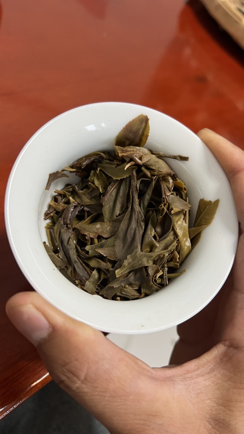 2016春茶勐海县布朗👍产地直发欢迎压饼订制