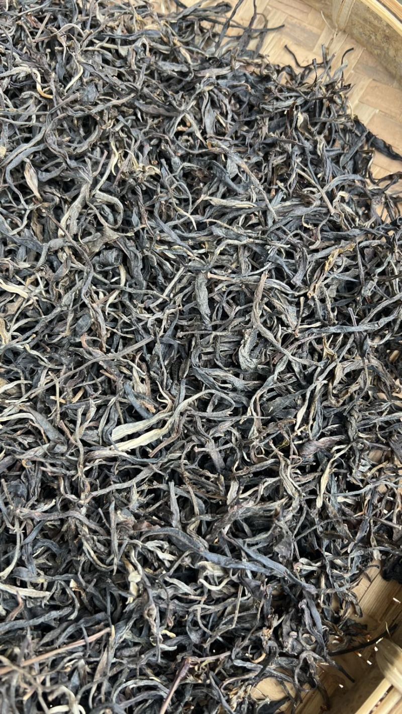 2016春茶勐海县布朗👍产地直发欢迎压饼订制