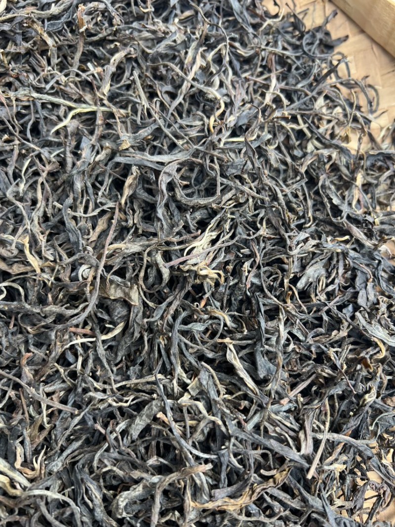 2016春茶勐海县布朗👍产地直发欢迎压饼订制
