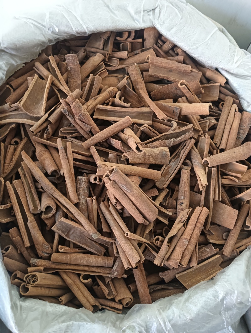 肉桂桂皮油桂多个规格任选批发各种中药材量大优惠