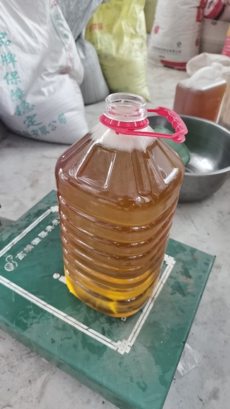 花生油价格优惠一手货源量大质优欢迎各大老板采购咨询