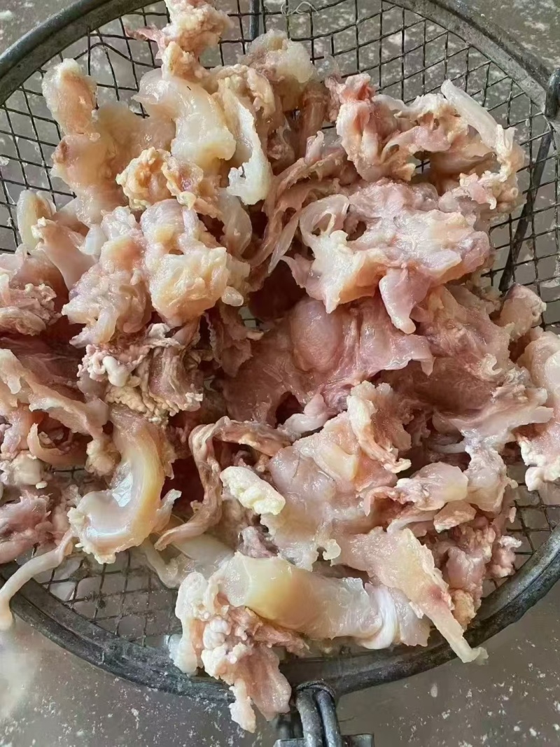 全熟牛肉筋（熟牛筋头巴脑）纯干无水，真空散装都有。