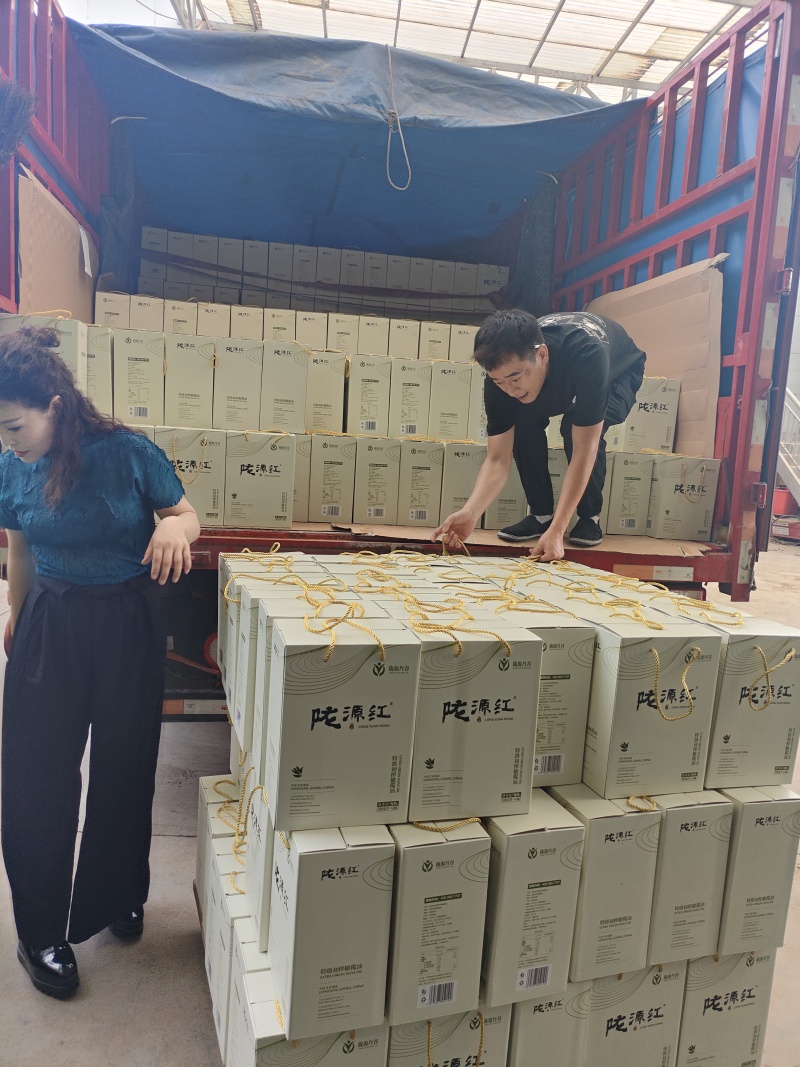 特级初榨橄榄油（***纯橄榄）