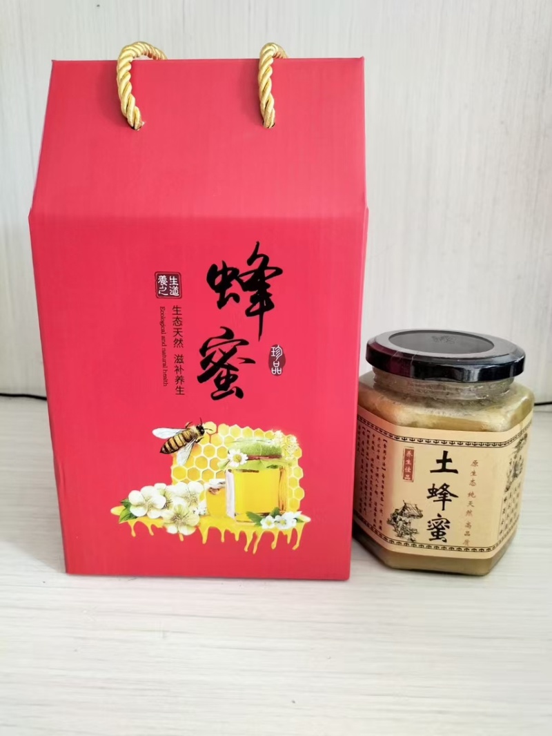 新鲜土蜂蜜品质保证假一赔十蜂农直发量大从优