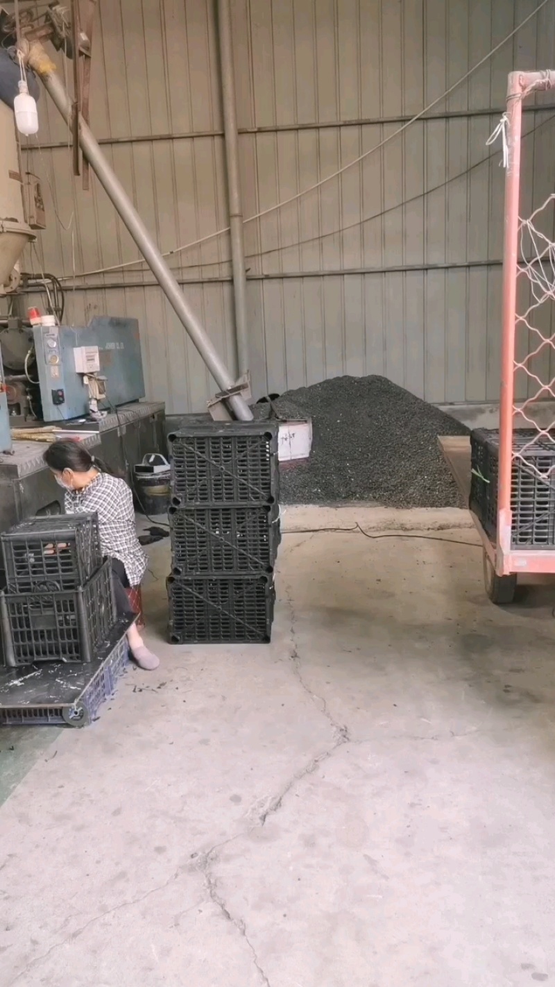 水果筐，蘑菇筐各种尺寸，厂家大量批发现货，！！！！！！
