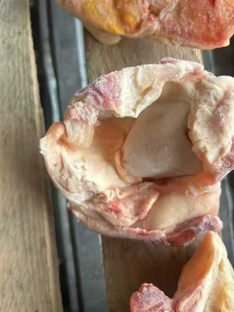 大个牛窝骨，14一斤，单个1斤以上，肉多骨头小，，炖锅首
