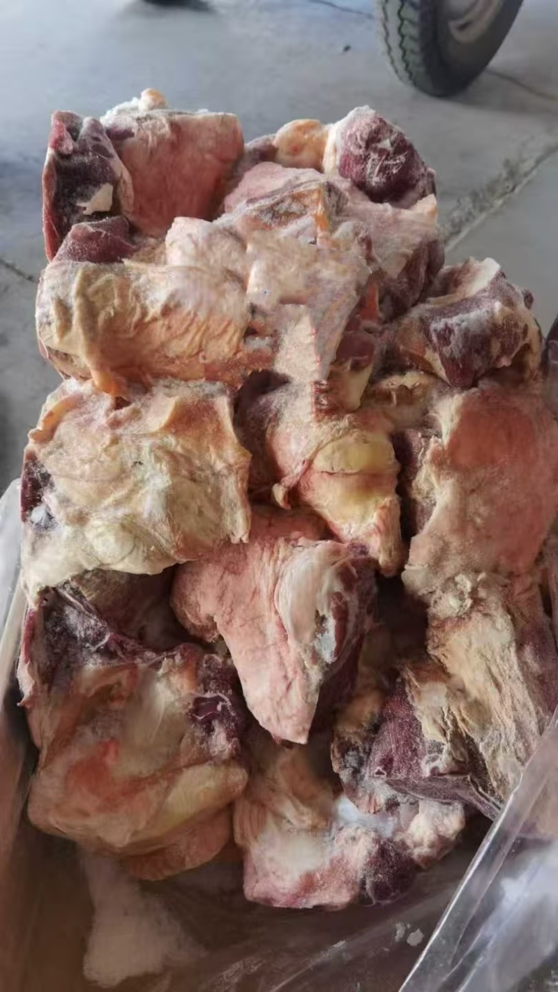 大个牛窝骨，14一斤，单个1斤以上，肉多骨头小，，炖锅首