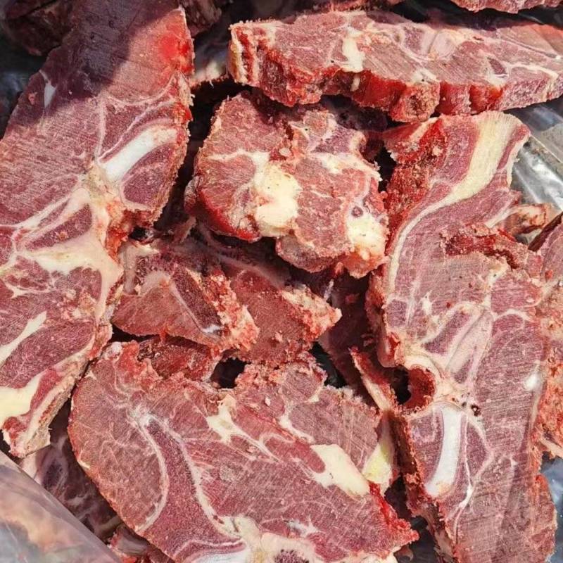 满肉牛脖骨