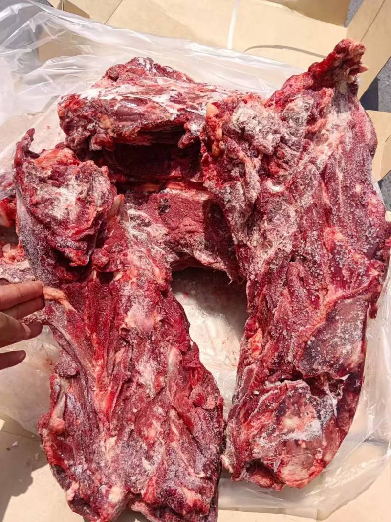 满肉牛脖骨