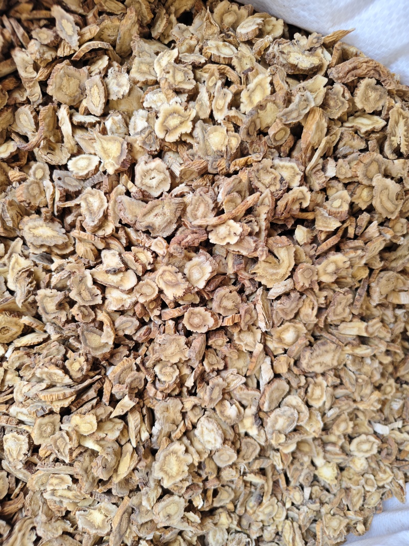 秦艽云南秦艽切片各种规格齐全批发零售量大优惠