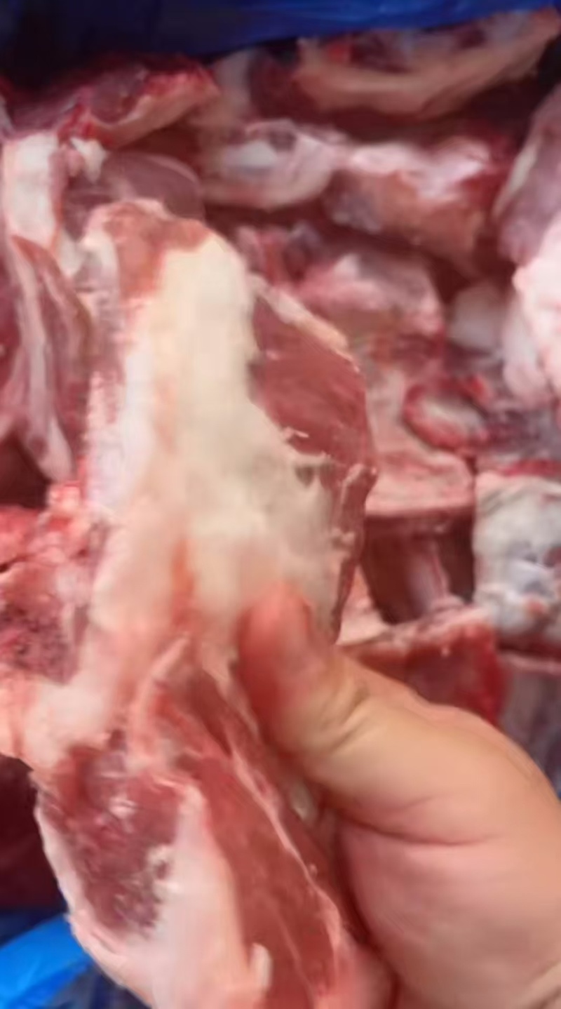 羊排切块，满肉，一手货源，价格合理，欢迎来话