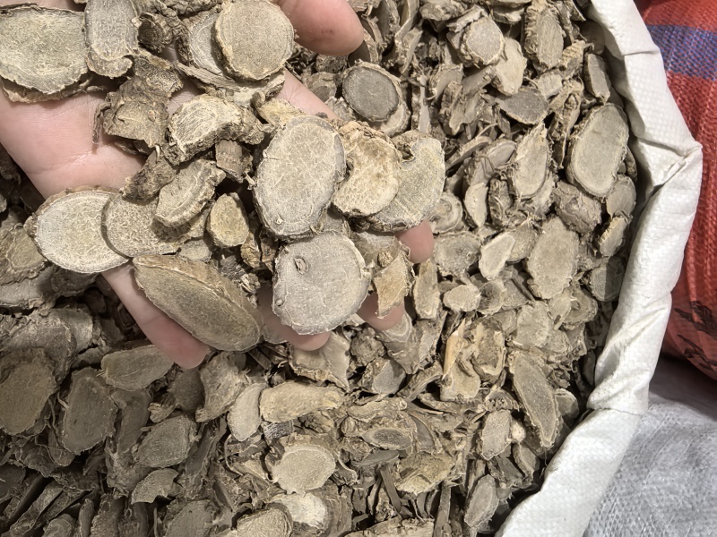 莪术文术小片莪术产地货源多种规格七彩百草中药材