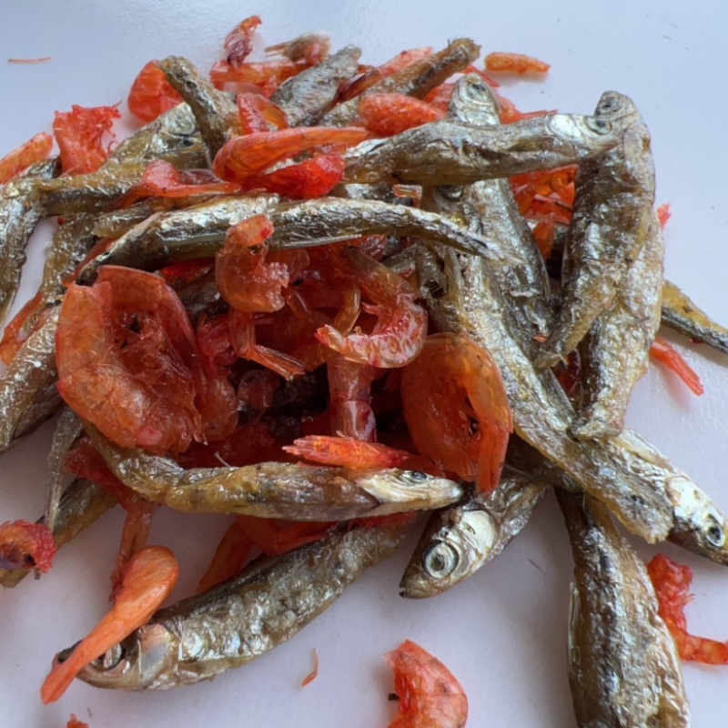 河鱼河虾地摊电商批发鱼虾恋油炸小鱼小虾虾尾鱼干虾干
