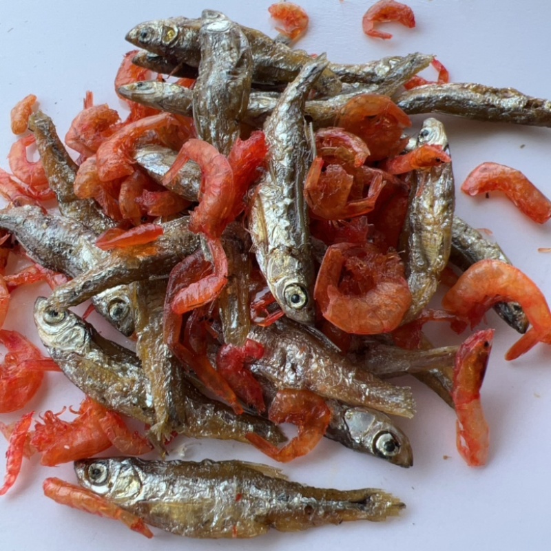河鱼河虾地摊电商批发油炸小鱼小虾虾尾鱼干虾干