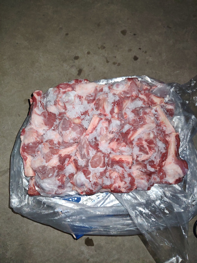 满肉羊棒骨