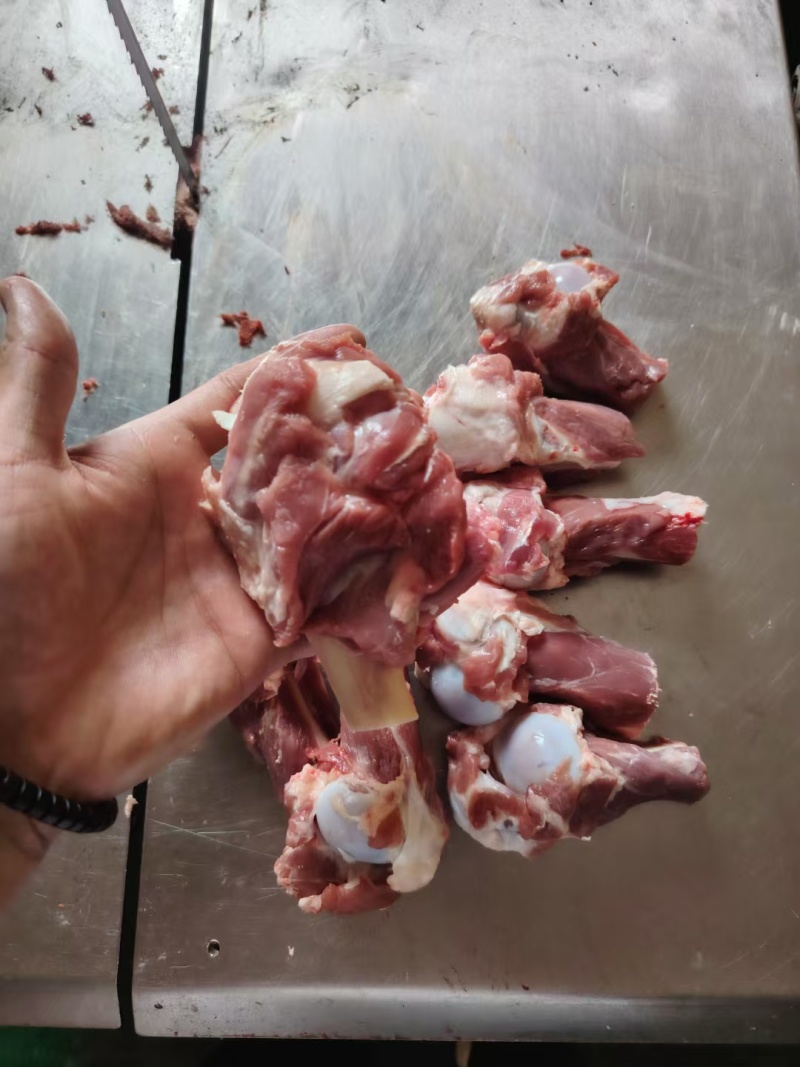 满肉羊棒骨