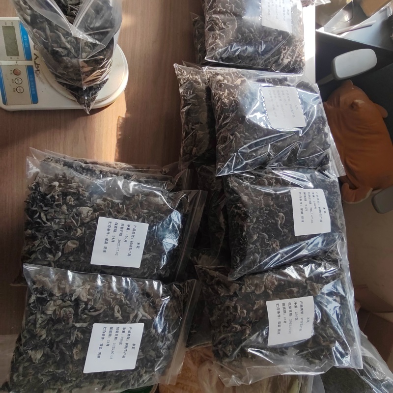 **质的东北木耳，大量现货价格美丽，