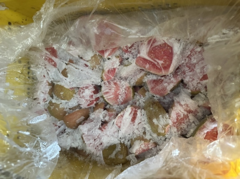 红心芭乐白心芭乐冻块批发