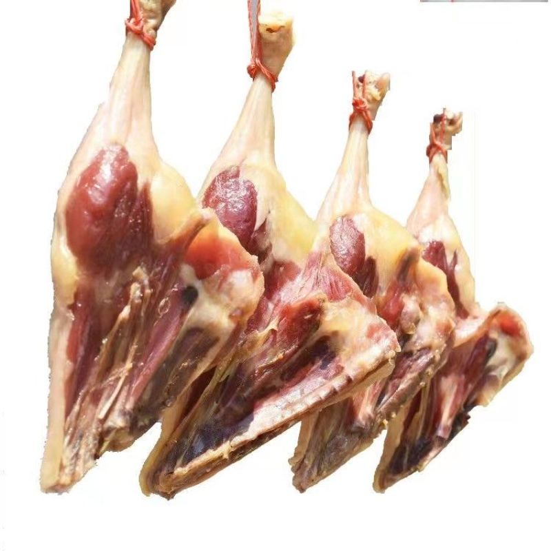 腊鸭腿风干咸鸭腿皮薄肉厚咸香可口人工散养土鸭咸香腊鸭