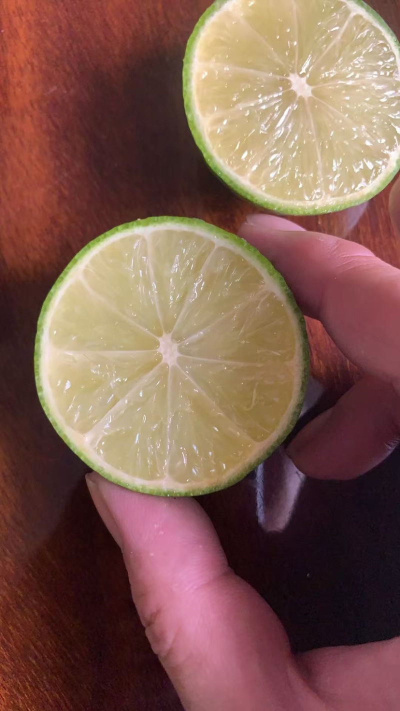 无籽青柠檬🍋基地一手货源，长期稳定，大量供应……