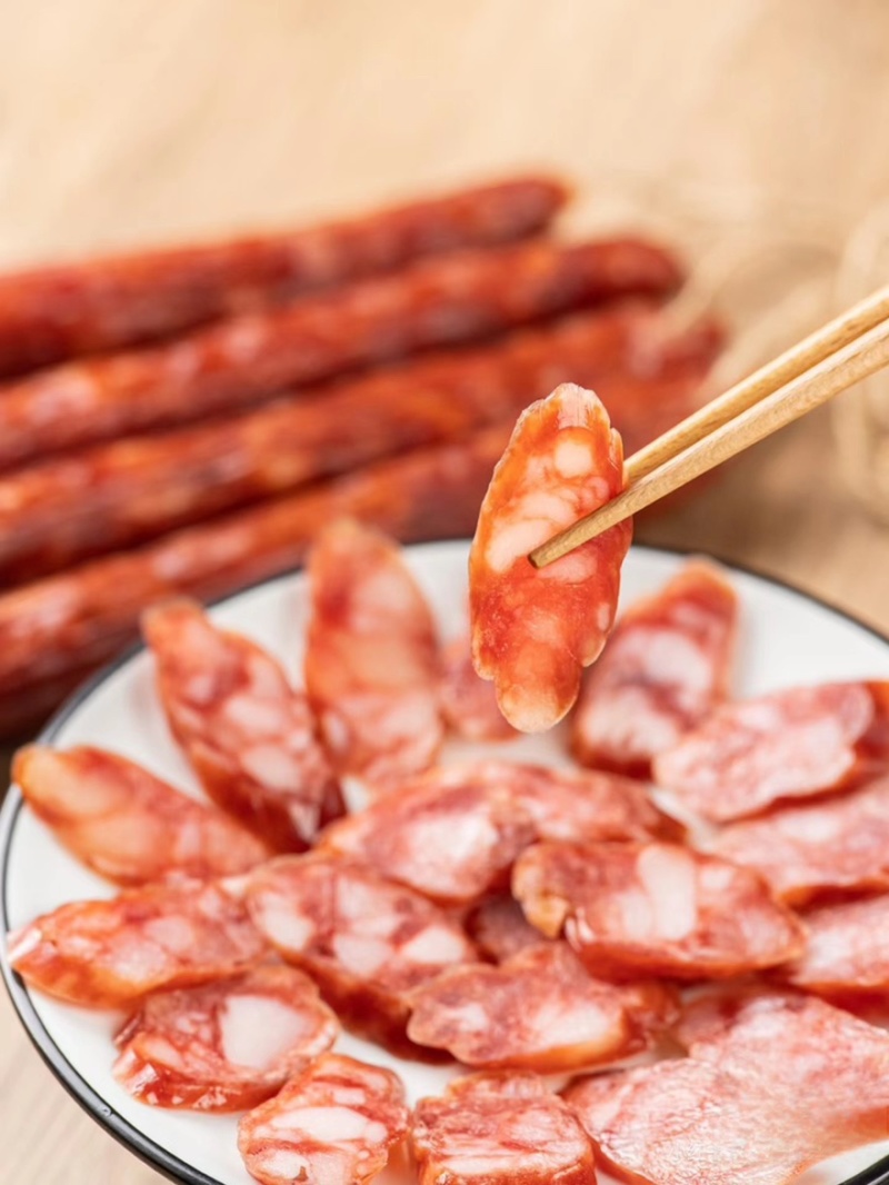 广式腊肠，新鲜土猪肉加工腊肠，味道鲜美可口，一手货源