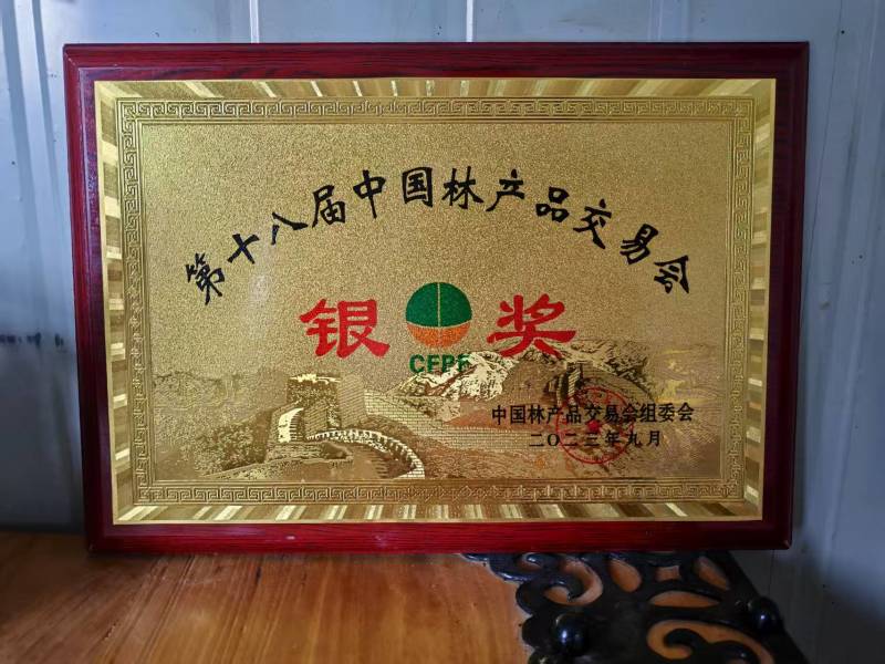 正宗秋月梨产地直销，糖度13度+，化渣度好诚信出货