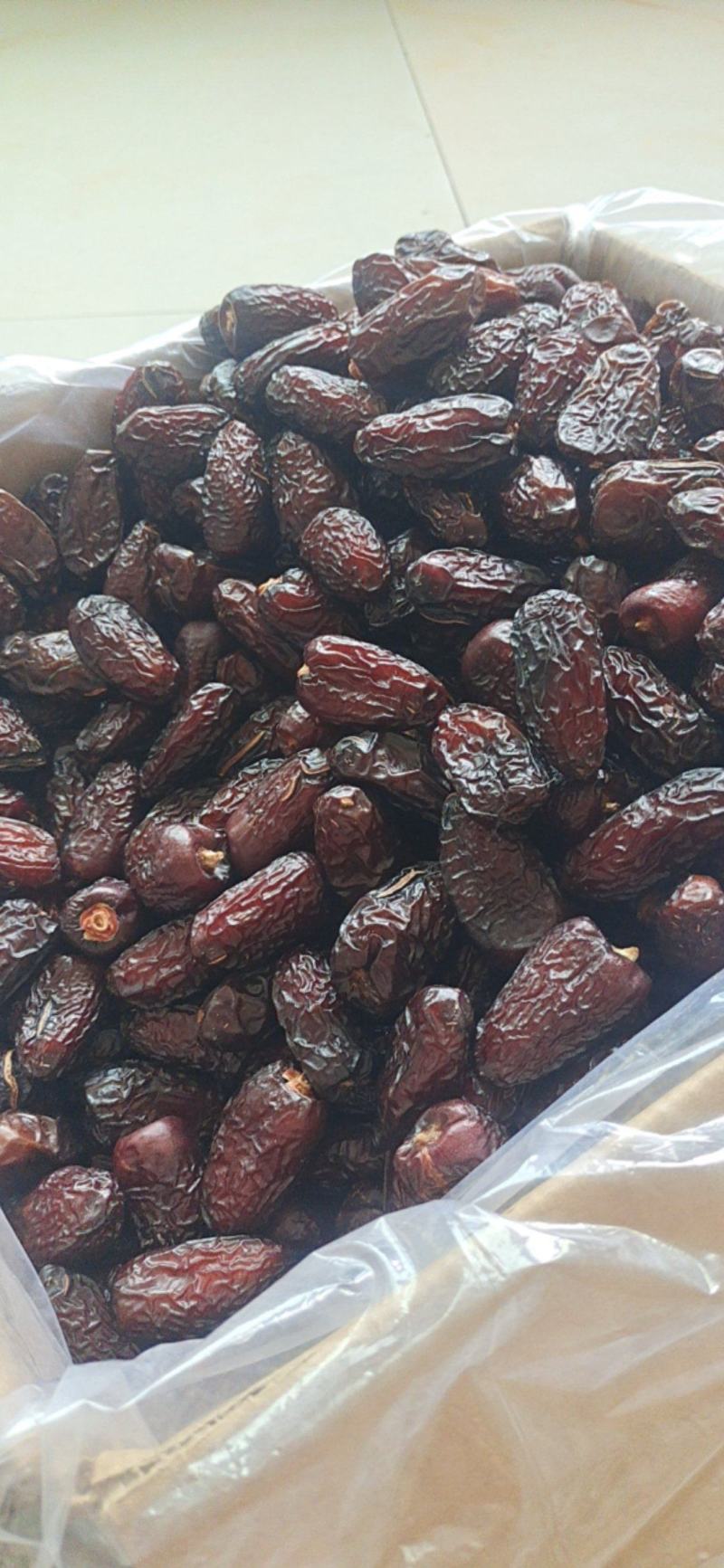 椰枣(萨法维）精品干果，可对接食品加工厂，高端礼盒厂。