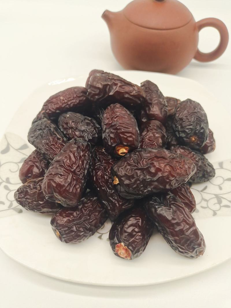 椰枣(萨法维）精品干果，可对接食品加工厂，高端礼盒厂。