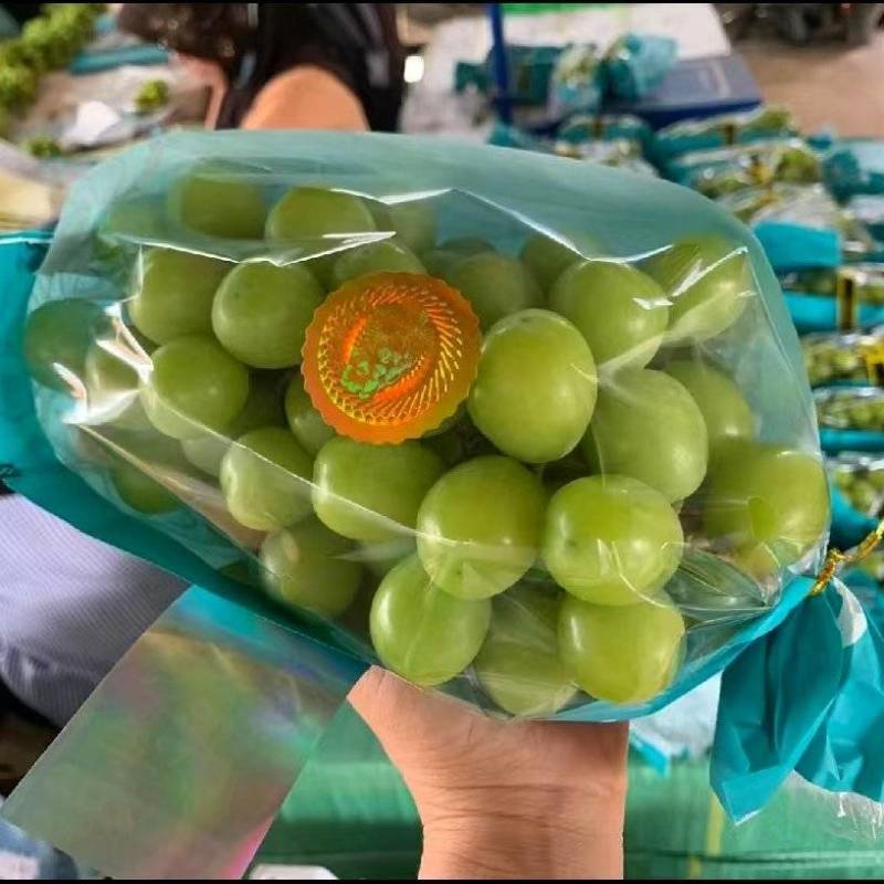 山东精品阳光玫瑰！皮薄多汁甜葡萄。货源充足稳定，质量优良
