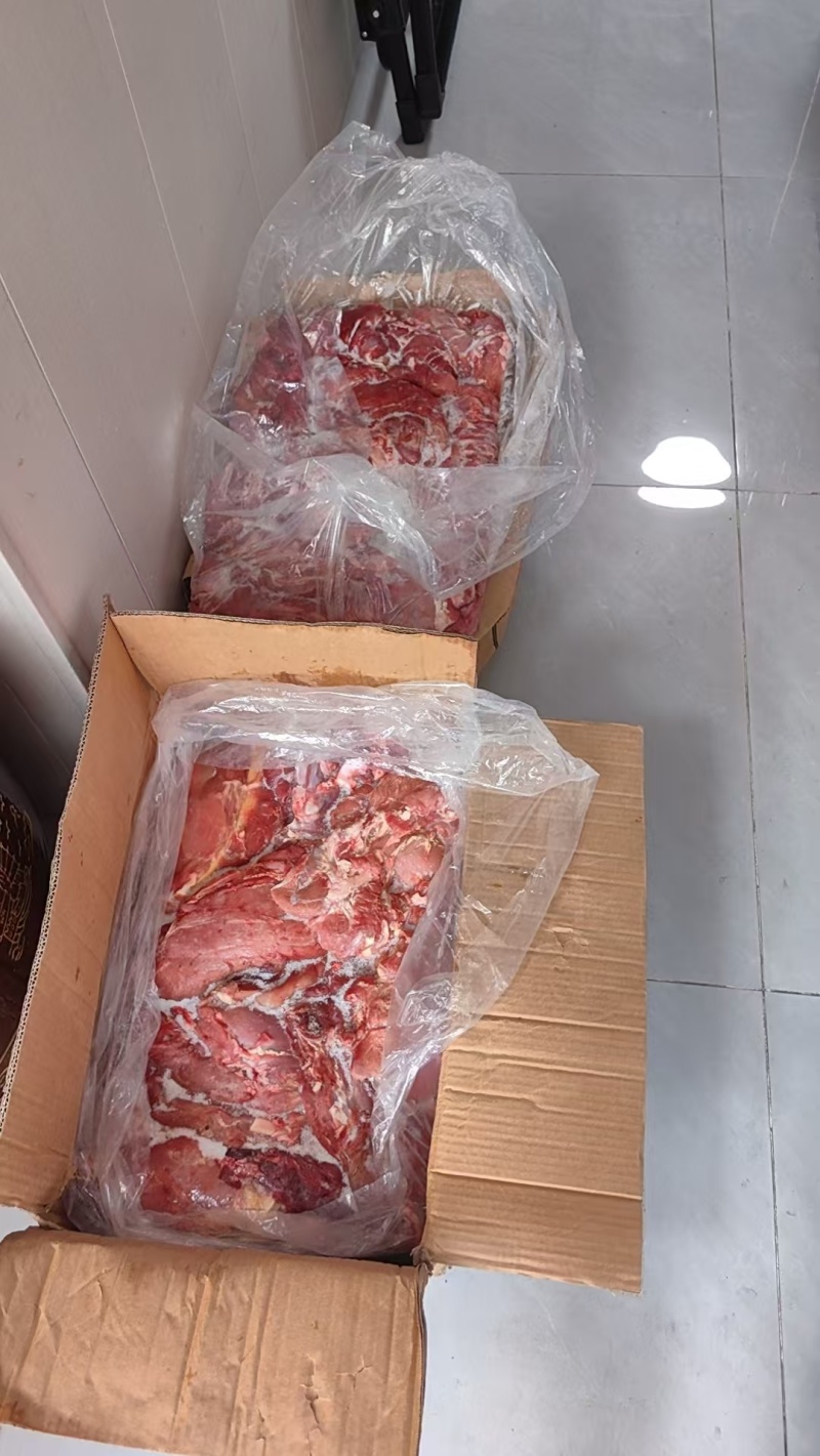 鲜牛肉速冻无水，无杂，出成高