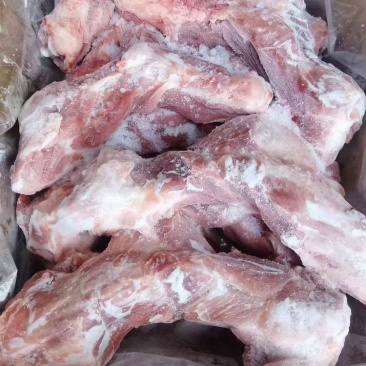 带肉30%前腿骨：规格8～12根左右，国产货手续齐全