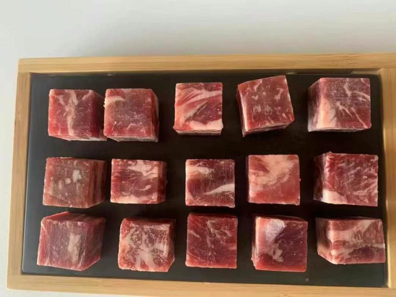 和牛肉粒