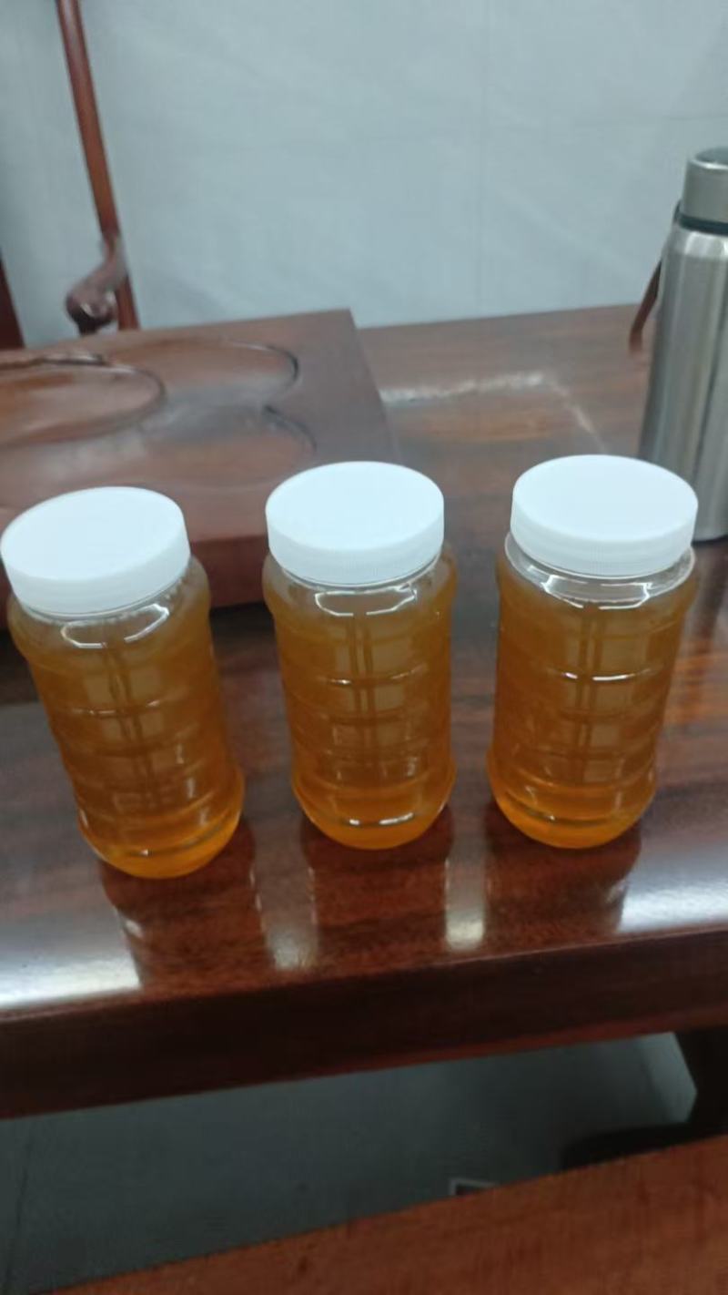 各种天然蜂蜜百花蜜中蜂蜜，中华蜂蜜，土蜂蜜，欢迎下单