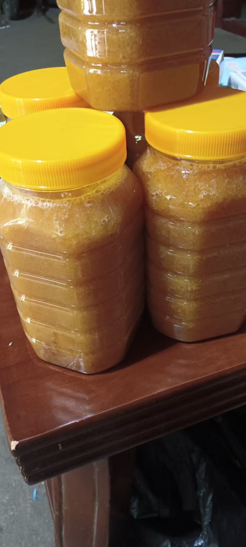 各种天然蜂蜜百花蜜中蜂蜜，中华蜂蜜，土蜂蜜，欢迎下单