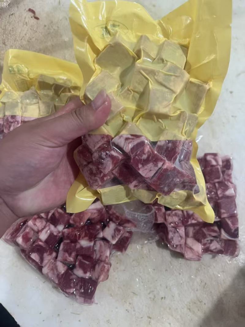 山东大量供应国产牛肉粒工厂直发对接全国市场