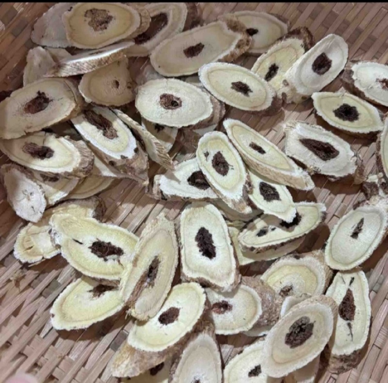 甘肃产地野生黄芪，保质保量，一手货源，现货先发，可视频看
