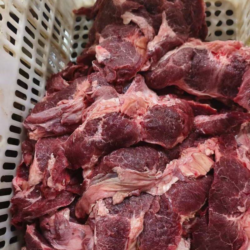 脖根肉