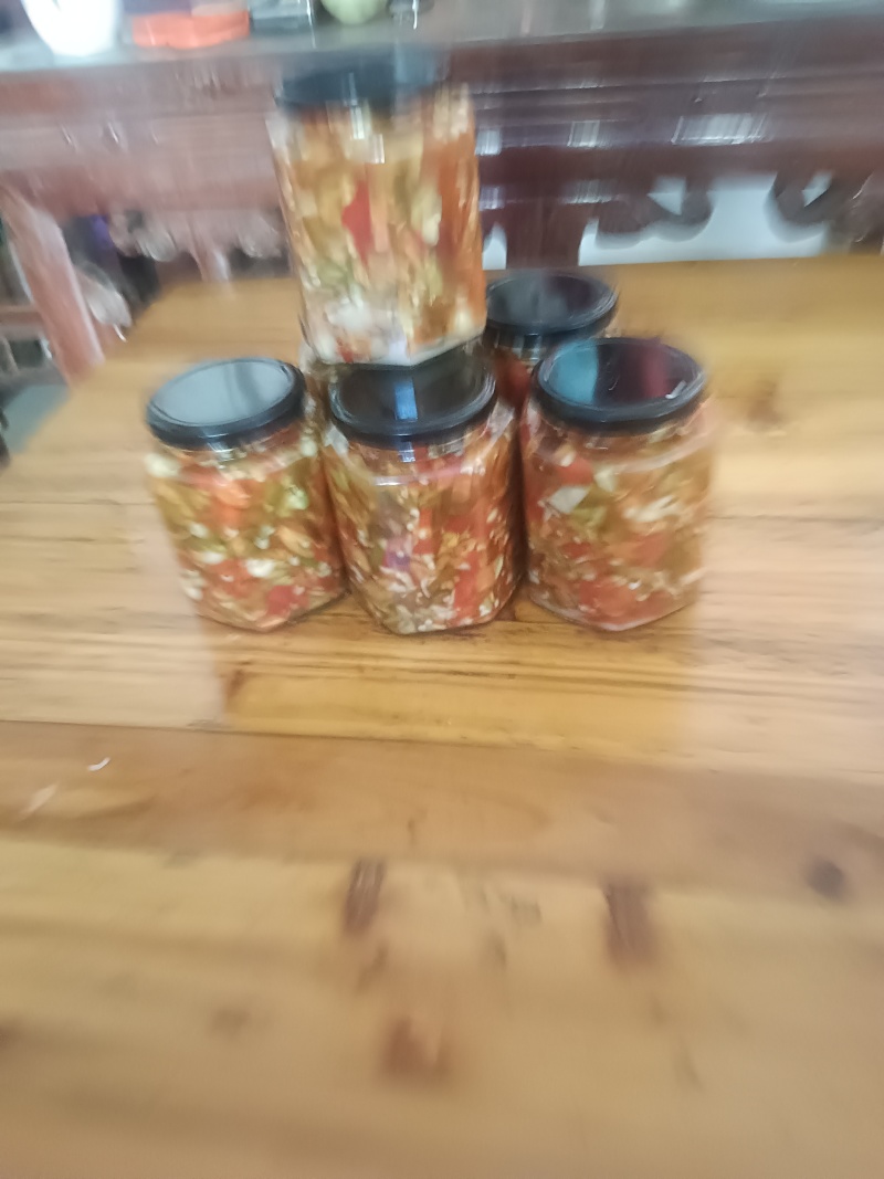 自家种的辣椒系列，手工剁椒，辣酱