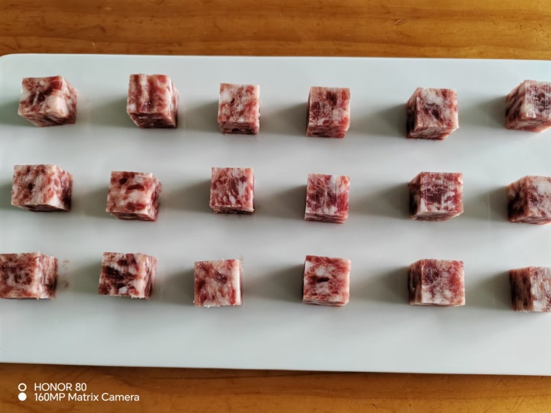 安格斯牛肉粒