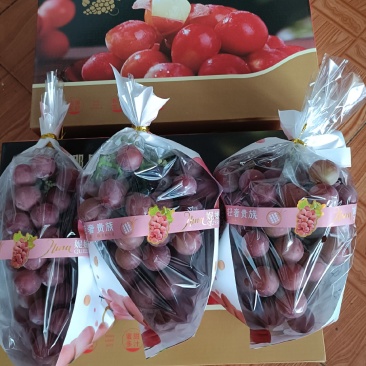妮娜皇后葡萄