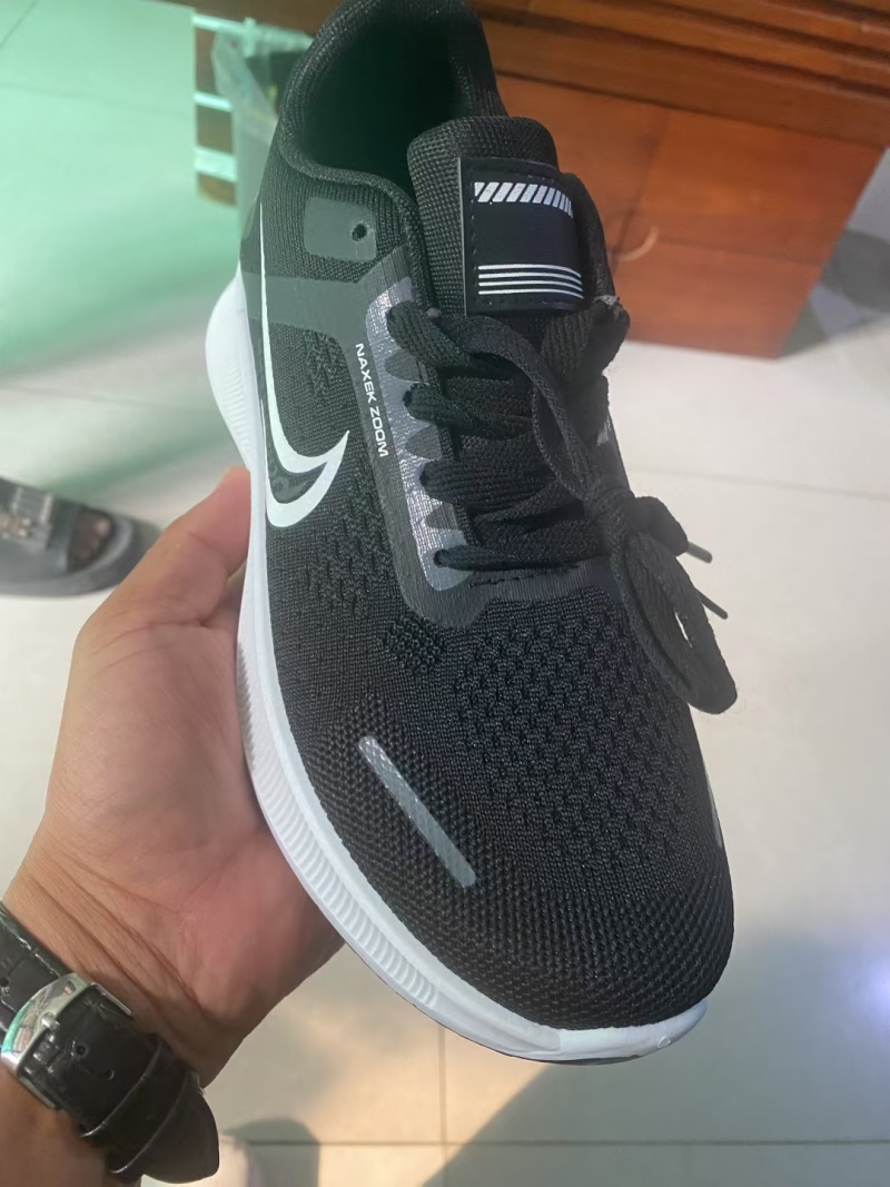 杂鞋七百双处理5块钱