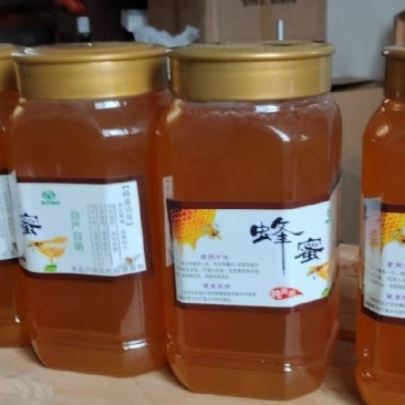 自家养的土蜜蜂产的蜂蜜