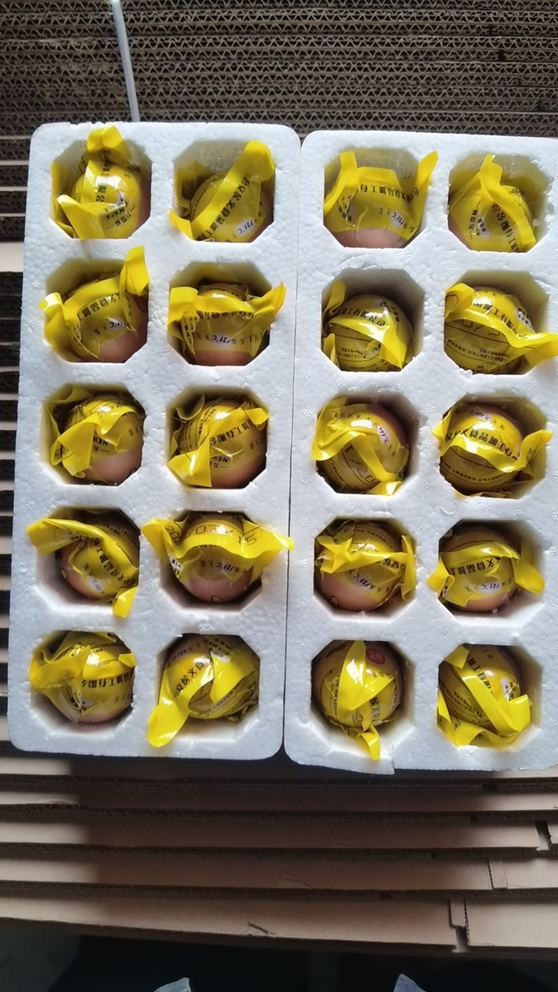 香辣食蛋。东北口味。开袋即食。一手货源。有需要提前订购