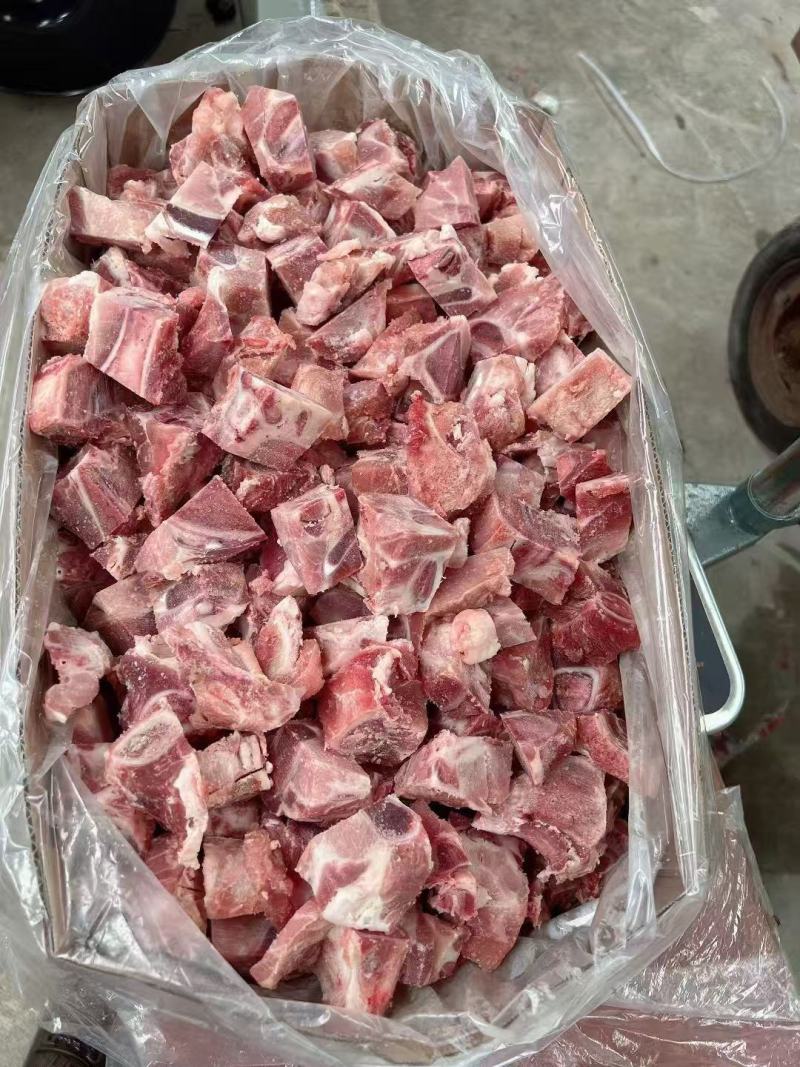 肥猪满肉排骨粒