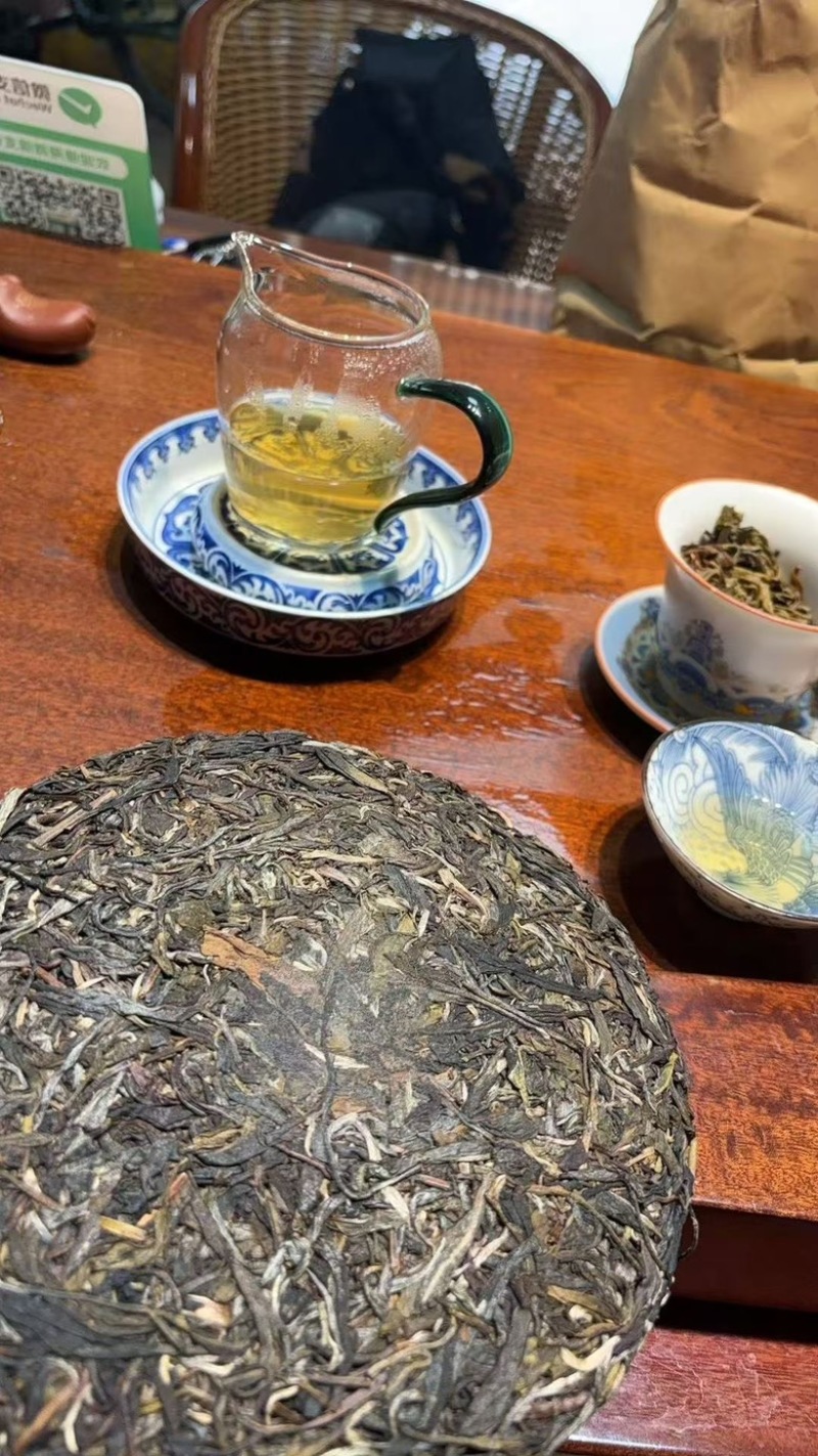 老生茶里外一口料厂家直销价格便宜全国发货