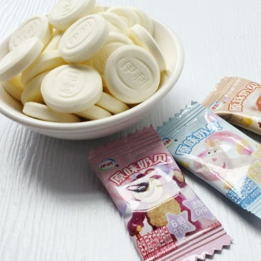 伊利奶贝原味奶片独立小包装奶片儿童休闲零食网红