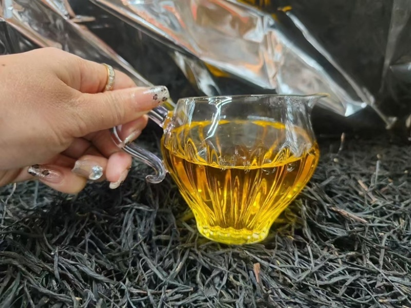 野生古树茶红、中国红厂家直销，一手货源，全国发