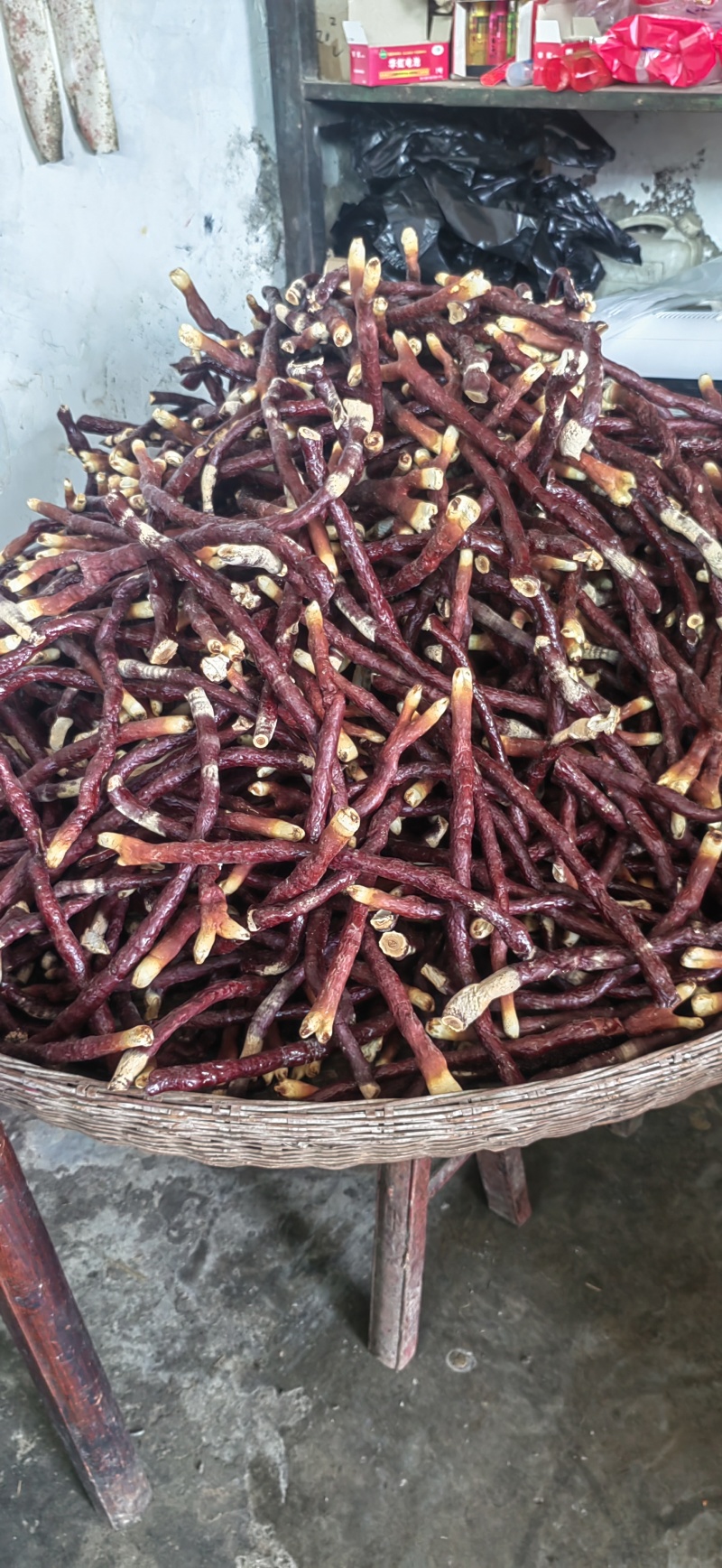 贵州中药菌藻类/鹿茸灵芝/规格齐全/量大价优/欢迎咨询
