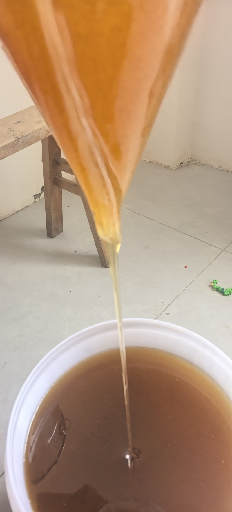 原生态土蜂蜜