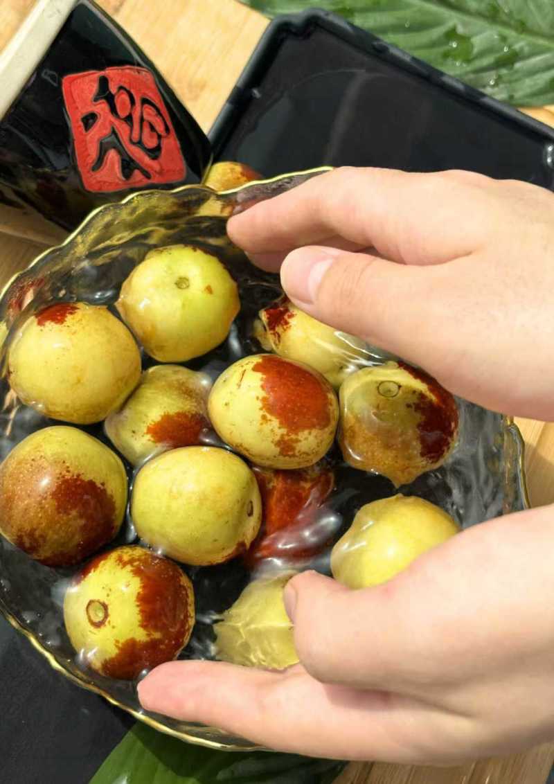 新疆库尔勒牛奶冬枣